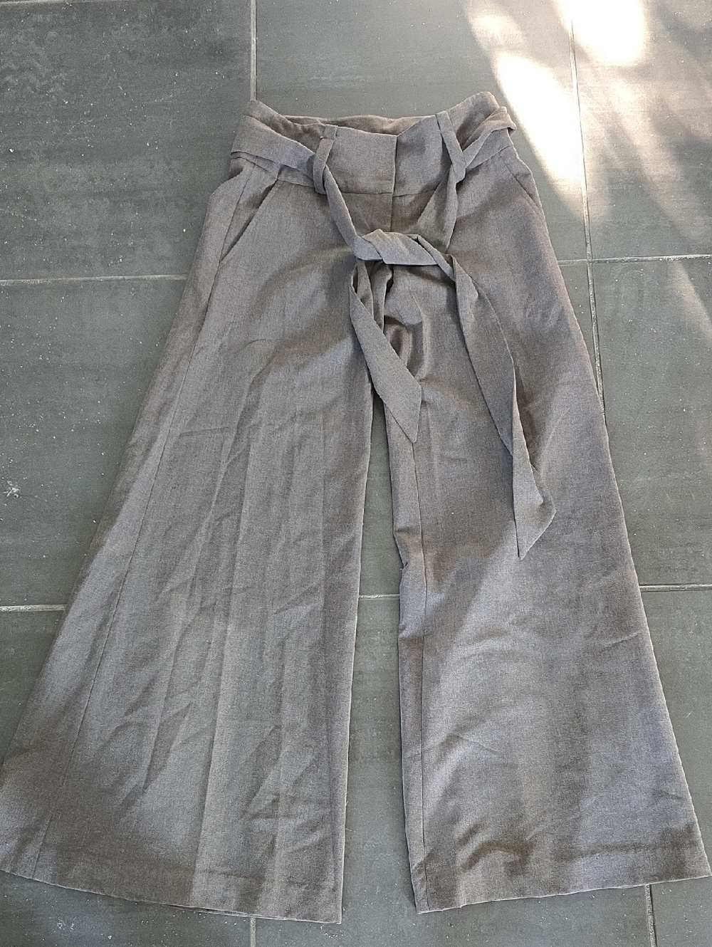 GWEN Gray High-Waist Wide-Leg Tie-Belt Pants Eith Stretch